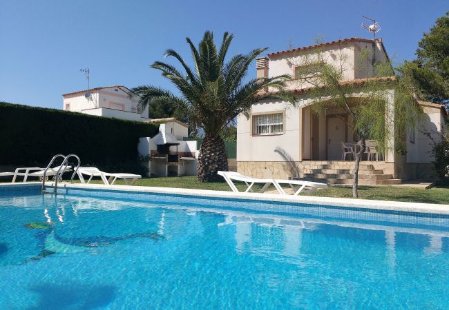 Villa in Ametlla de Mar - AME337