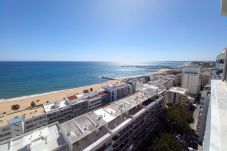 Appartement in Quarteira - T1 Torre20 14D VISTA  MAR FANTÁSTICA 80M PRAIA 4 P