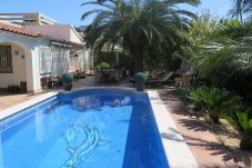 Villa in Rosas / Roses - Ref. Vit25