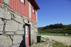 Cottage in Gerês - Casa dos Bernardos T0