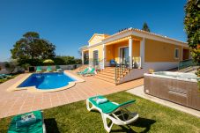 Villa in Albufeira - Villa Alegria