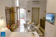 Studio in Siracusa - Dione monolocale  quiet and confortable