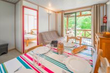 Chalet in Saint-Germain-du-Teil - Chalet 4/6 pers. - Booz