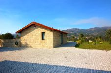 Huis in Terras de Bouro - Casa Ernesto - Turismo Rural Peixoto