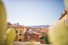 Appartement in Nice - COLLINE DU CHATEAU AP4077 by RIVIERA HOLIDAY HOMES