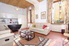 Appartement in Rome stad - Trastevere Charming Retreat on Cobblestone Street