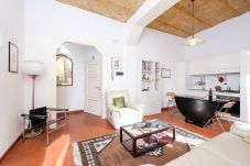 Appartement in Rome stad - Trastevere Charming Retreat on Cobblestone Street