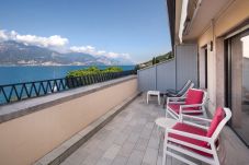 Appartement in Torri del Benaco - Watercolor Loft With Lake View