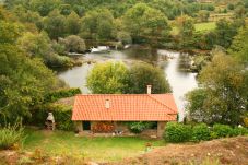 Cottage in Arcos de Valdevez - Casa do Rio - Eido do Pomar