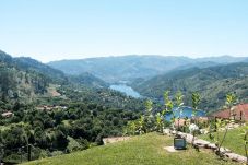 Huis in Vieira do Minho - Casas da Encosta de Louredo