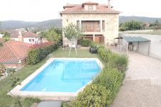 Villa in Caminha - CMN17V6 Moradia simpática c/ piscina e local sosse