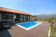 Huis in Terras de Bouro - Casa Teresa - Turismo Rural Peixoto