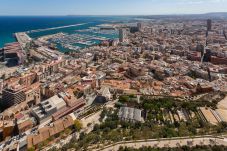 Appartement in Alicante - APART. GRANDE Y LUMINOSO EN EL CENTRO DE ALICANTE