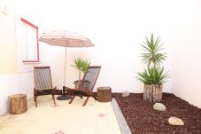 Rest at the end of the day on this wonderful terrace | Short rental