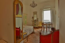 Appartement in Palermo - Amazing Sea View in Historic Building in Downtown