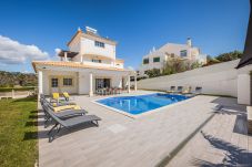 Villa in Albufeira - Vela, Vivenda Privada perto da Praia Ideal Família