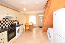 Huis in Roundstone - Roundstone Holiday Home Ref 236