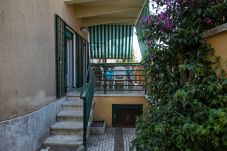 Appartement in Rome stad - Roman Beach Family House