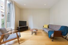 Appartement in Barcelona - (Z) Eixample City Center 2BR