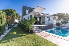 Villa in Marbella - Modern Villa close to Costabella beach