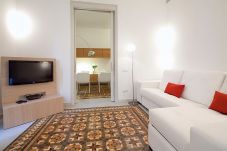 Appartement in Barcelona - OLA LIVING PETRITXOL SAGRADA FAMILIA