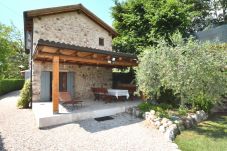 Chalet in Costermano - Rustico Villa Marciaga With Pool