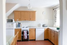 Sweetbriar Holiday Cottage, Mill Road Farm, Cluster of Pet-Friendly Holiday Accommodation Available in Kilmore Quay, County Wexford