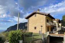 Appartement in Tignale - Appartamento Flair