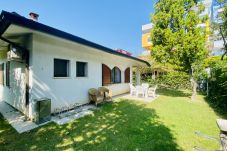 Chalet in Bibione - ROSE