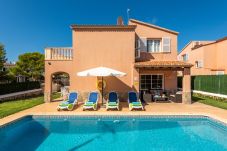 Villa in Cala´n Blanes - Villa Llevant