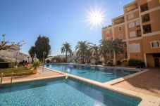 Herenhuis in Alcocebre / Alcossebre - Casa adosada con piscina y jardín LAS FUENTES