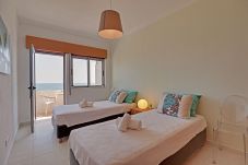 Appartement in Quarteira - QUARTEIRA BEACH & OCEAN VIEW 1 by HOMING