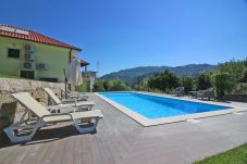 Huis in Gerês - Casa dos Henriques