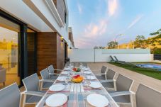 Villa in El Campello - Luxurious & Comfy by Fidalsa