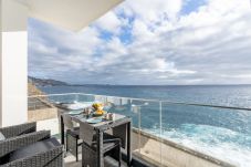 Appartement in Santa Cruz - Sea View Balcony by Madeira Sun Travel