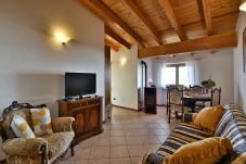 Appartement in Tignale - Appartamento Maja