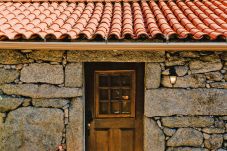 Cottage in Arcos de Valdevez - Casa Lagoa - Casas da Peneda