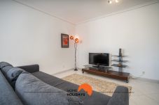 Appartement in Albufeira - #075 Fully Equiped New Town, Top Floor Pool, AC