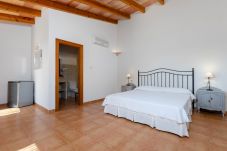 Vakantieboerderijen in Campos - YourHouse Son Sala Agroturismo Na gual doble