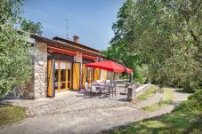 Huis in Affi - Casa del Bosco for 8 People