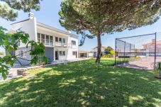 Villa in Charneca de Caparica - Villa Rosa Brava