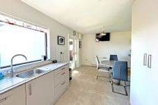 The Nook Oranmore Holiday Home, Coastal Holiday Accommodation Available in Oranmore, County Galway