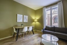 Appartement in Barcelona - Ola Living Aribau  C E1