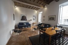 Appartement in Rome stad - Artsy and Elegant Apartment near Pantheon