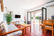 Appartement in Cala Blanca - Apartamentos  MONSINES 11 A