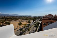 Appartement in Motril - Homity Ático + Piscina MA-3-P9-4A