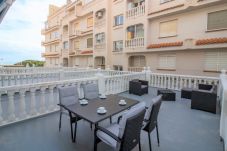 Appartement in Alcocebre / Alcossebre - PLANTA BAJA en Primera línea Playa Cargador