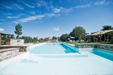 Appartement in Trequanda - Luxury & Large Apt. in Siena Resort at Eagle