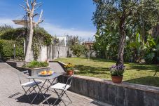 Appartement in Catania - City cottage with garden and pool