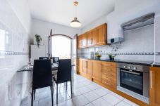 Appartement in Lagos - Apartamento Santa Terezinha by Seewest